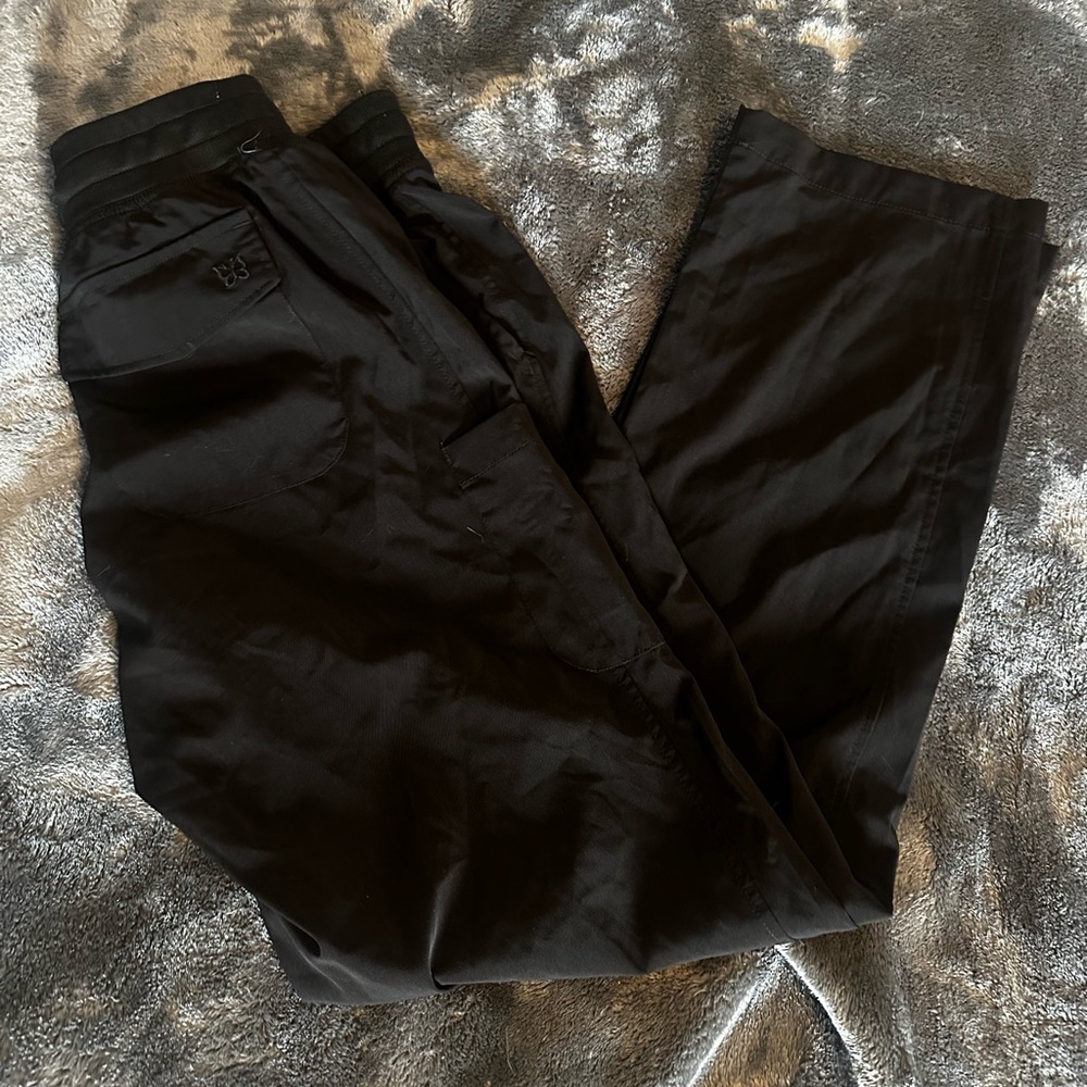 Woman’s Medium Scrub pants no tags